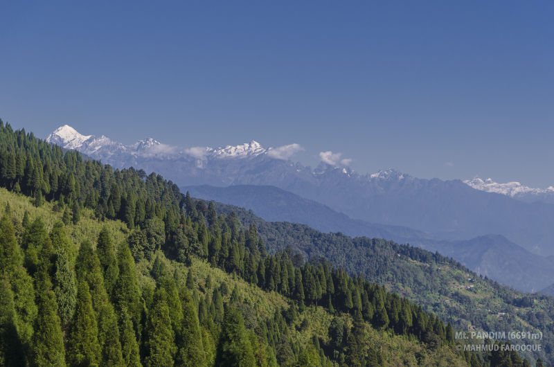 Mt. Pandim view from the way to Chitrey from Manebhanjan